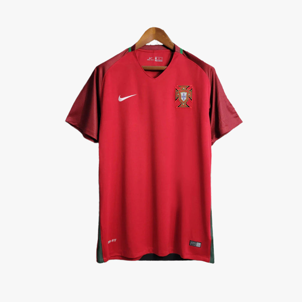 Retro Portugal 2016 Home