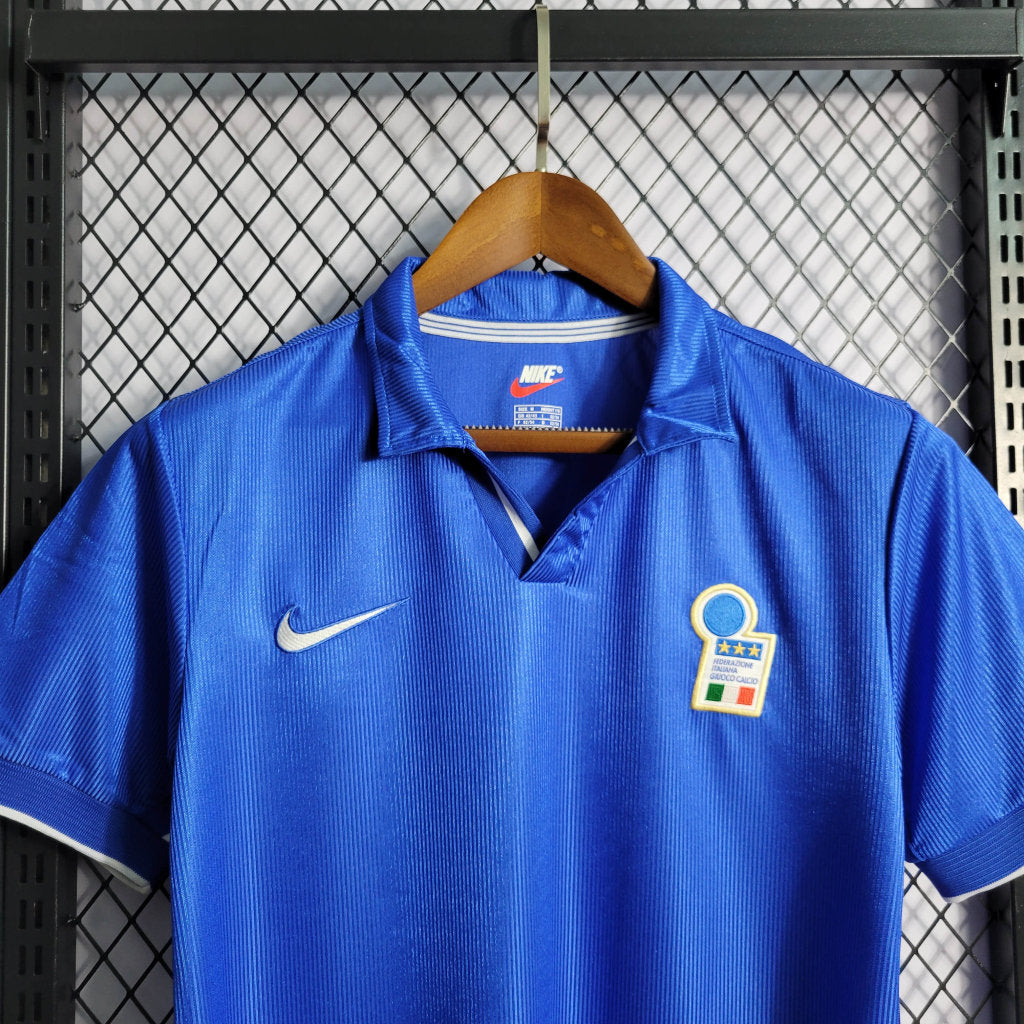 Retro Italy 1998 Home