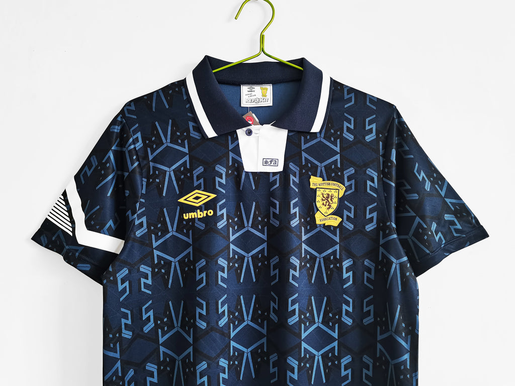 1992/93 Scotland home