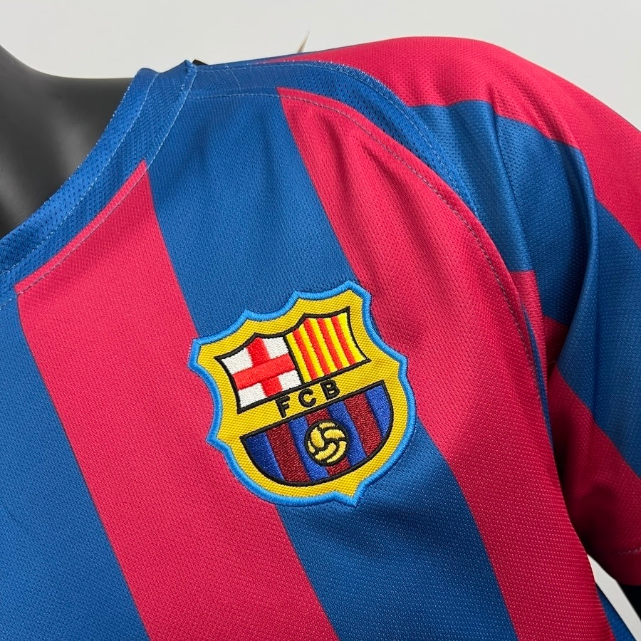 Retro Barcelona 05/06 home