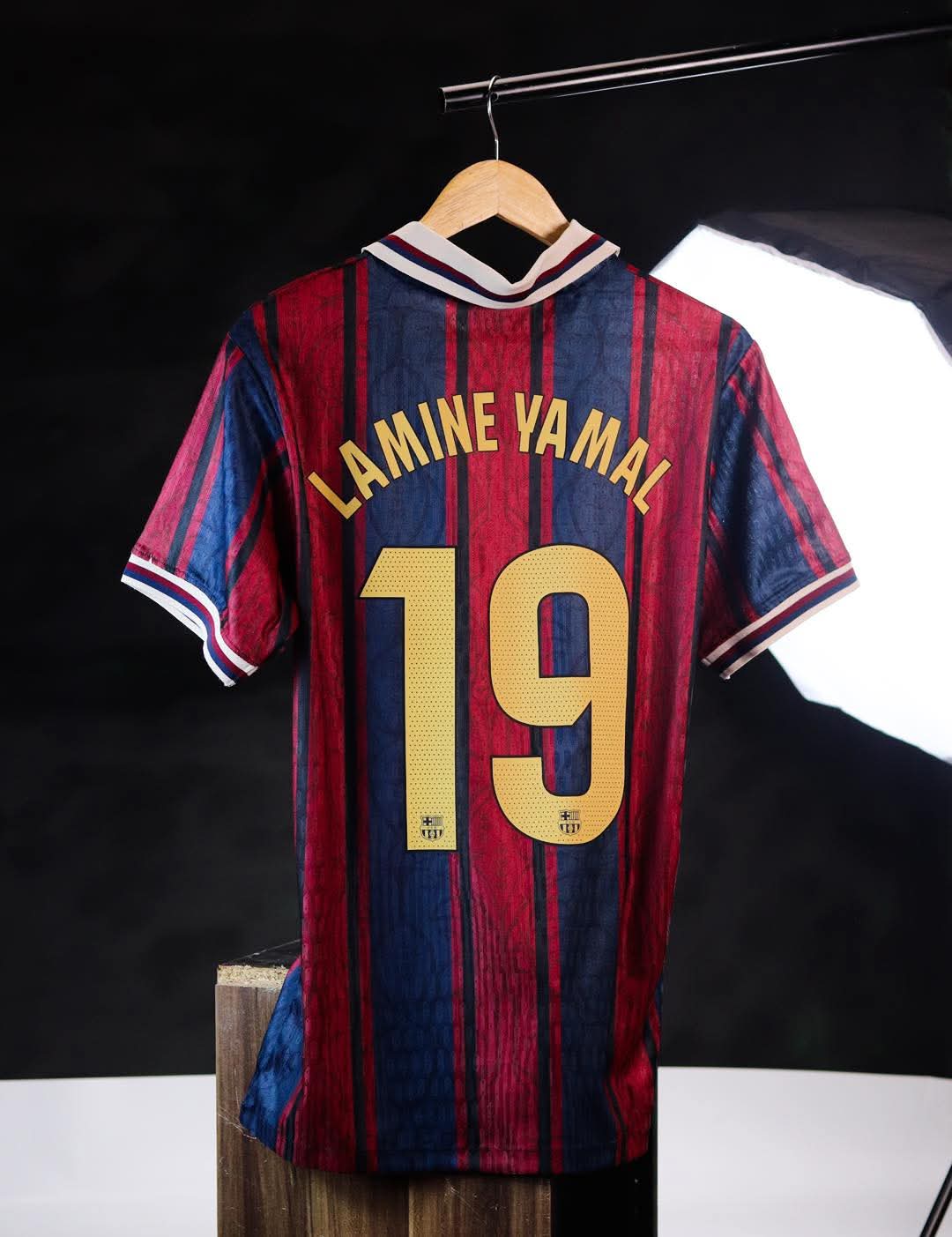 25-2026 Barcelona 125TH Anniversary Retro Model